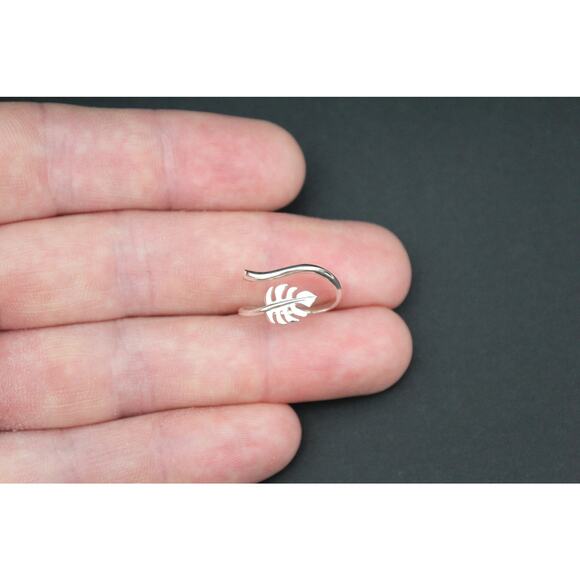 Sterling Silver Monstera Leaf Ring, Sterling Silver Tropical Leaf Ring - Picture 3 of 7